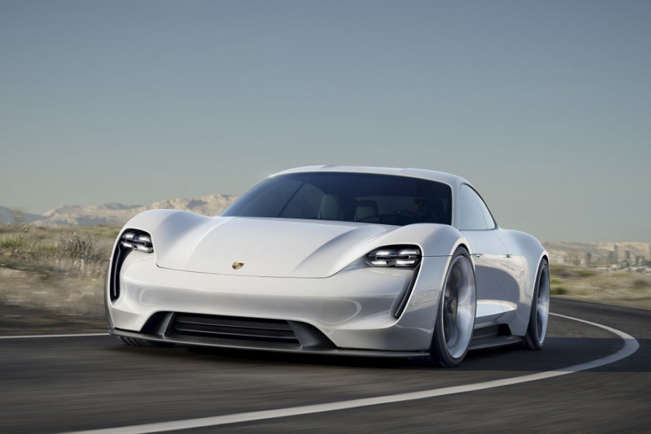 Mercedes unveils tesla-powered electric car