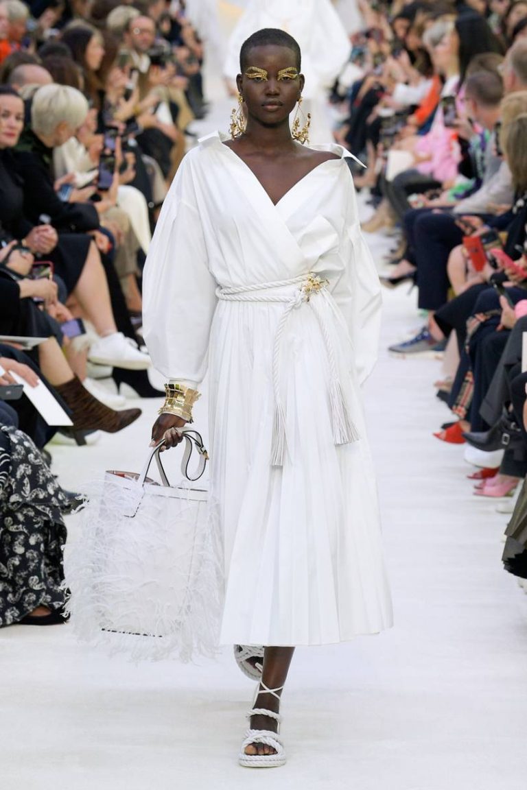 Valentino Spring/Summer 2020 Ready-To-Wear Collection – Classy and ...