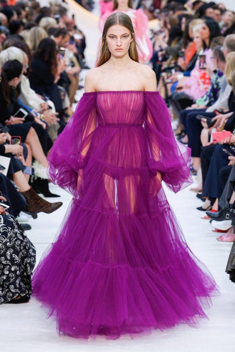 Valentino Spring/Summer 2020 Ready-To-Wear Collection – Classy and ...